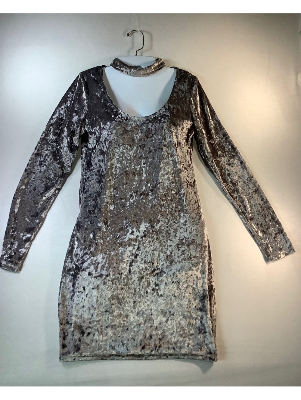 NWT Velvet Bodycon Dress with Choker Neckline, Long Sleeves, Size Medium